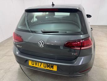VOLKSWAGEN GOLF 1.4 TSI BlueMotion Tech SE Nav Hatchback 5dr Petrol DSG Euro 6 (