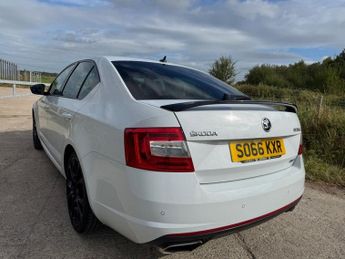 SKODA OCTAVIA 2.0 TSI vRS Hatchback 5dr Petrol DSG Euro 6 (s/s) (230 ps)