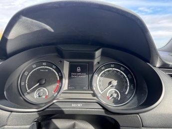 SKODA OCTAVIA 2.0 TSI vRS Hatchback 5dr Petrol DSG Euro 6 (s/s) (230 ps)