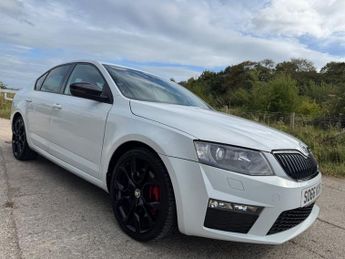 SKODA OCTAVIA 2.0 TSI vRS Hatchback 5dr Petrol DSG Euro 6 (s/s) (230 ps)