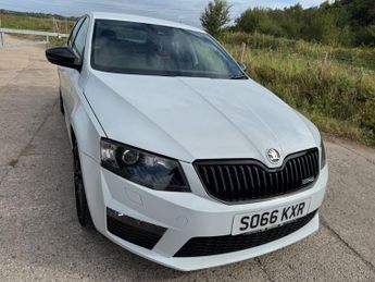 SKODA OCTAVIA 2.0 TSI vRS Hatchback 5dr Petrol DSG Euro 6 (s/s) (230 ps)