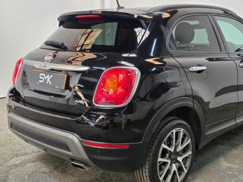 FIAT 500X 2.0 MultiJetII Cross Plus SUV 5dr Diesel Auto 4WD Euro 6 (s/s) (