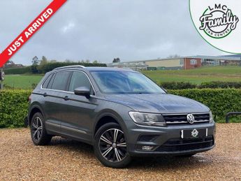 Volkswagen Tiguan 1.4 TSI SE Navigation SUV 5dr Petrol DSG 4Motion Euro 6 (s/s) (1
