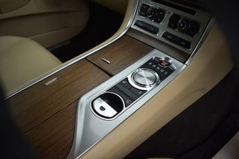 JAGUAR XF 2.2d Luxury Saloon 4dr Diesel Auto Euro 5 (s/s) (163 ps)