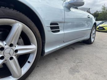 MERCEDES-BENZ SL 3.7 SL350 Convertible 2dr Petrol Automatic (281 g/km, 245 bhp) B
