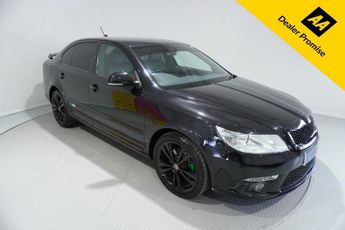Skoda Octavia 2.0 TDI vRS Blackline Hatchback 5dr Diesel Manual Euro 5 (170 ps