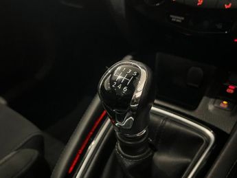 NISSAN QASHQAI 1.5 dCi N-Connecta SUV 5dr Diesel Manual Euro 6 (s/s) (115 ps)
