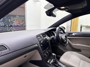 VOLKSWAGEN GOLF 1.0 TSI SE Hatchback 5dr Petrol DSG Euro 6 (s/s) (115 ps)