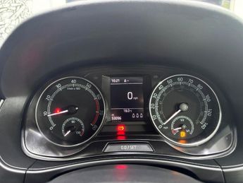 SKODA FABIA 1.0 SE Drive Hatchback 5dr Petrol Manual Euro 6 (s/s) (60 ps)