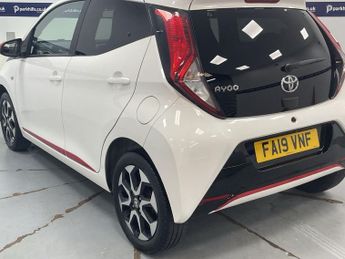 TOYOTA AYGO 1.0 VVT-i x-trend Hatchback 5dr Petrol Manual Euro 6 (71 ps) - A