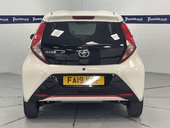 TOYOTA AYGO 1.0 VVT-i x-trend Hatchback 5dr Petrol Manual Euro 6 (71 ps) - A