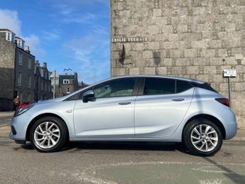 Vauxhall Astra 1.5 Turbo D Business Edition Nav Hatchback 5dr Diesel Manual Eur