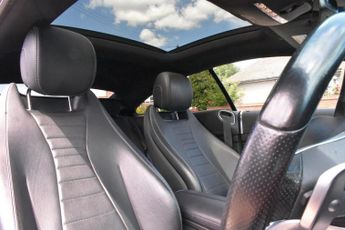 MERCEDES-BENZ E-CLASS 2.0 E220d AMG Line (Premium Plus) Coupe Diesel G-Tronic+ (194 ps