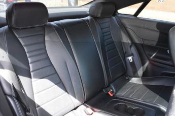 MERCEDES-BENZ E-CLASS 2.0 E220d AMG Line (Premium Plus) Coupe Diesel G-Tronic+ (194 ps