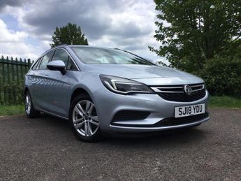 VAUXHALL ASTRA 1.6 CDTi ecoTEC BlueInjection Tech Line Nav Sports Tourer 5dr Di