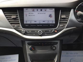 VAUXHALL ASTRA 1.6 CDTi ecoTEC BlueInjection Tech Line Nav Sports Tourer 5dr Di