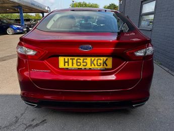 FORD MONDEO 2.0 TDCi Titanium Hatchback 5dr Diesel Powershift Euro 6 (s/s) (