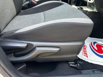TOYOTA YARIS 1.5 VVT-h Y20 Hatchback 5dr Petrol Hybrid E-CVT Euro 6 (s/s) (10