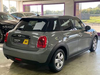 MINI HATCH 1.5 Cooper Hatchback 5dr Petrol Manual Euro 6 (s/s) (136 ps)