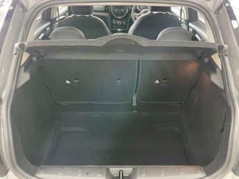 MINI HATCH 1.5 Cooper Hatchback 5dr Petrol Manual Euro 6 (s/s) (136 ps)