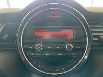 MINI HATCH 1.5 Cooper Hatchback 5dr Petrol Manual Euro 6 (s/s) (136 ps)