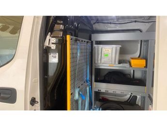 NISSAN e-NV200 40kWh Tekna Panel Van 5dr Electric Auto SWB (Quick Charge) (109 