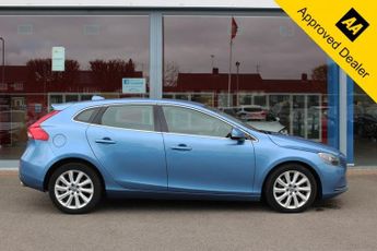 VOLVO V40 2.0 D4 SE Lux Nav Hatchback 5dr Diesel Geartronic Euro 6 (s/s) (