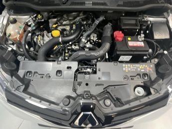 RENAULT CAPTUR 0.9 TCe ENERGY Dynamique Nav SUV 5dr Petrol Manual Euro 6 (s/s) 