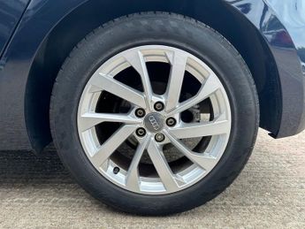 AUDI A1 1.5 TFSI 35 Sport Sportback 5dr Petrol S Tronic Euro 6 (s/s) (15