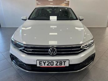 VOLKSWAGEN PASSAT 1.4 TSI 13kWh GTE Advance Saloon 4dr Petrol Plug-in Hybrid DSG E