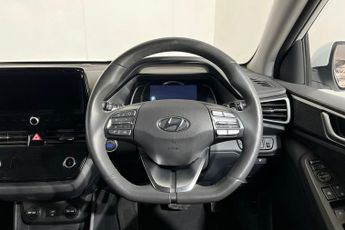 HYUNDAI IONIQ 38.3kWh Premium Hatchback 5dr Electric Auto (136 ps) Parking Sen