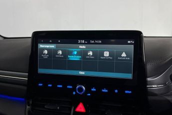 HYUNDAI IONIQ 38.3kWh Premium SE Hatchback 5dr Electric Auto (136 ps) Parking 