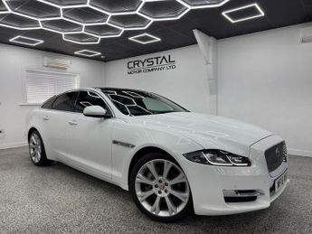 Jaguar XJ 3.0d V6 Portfolio Saloon 4dr Diesel Auto Euro 6 (s/s) (300 ps)