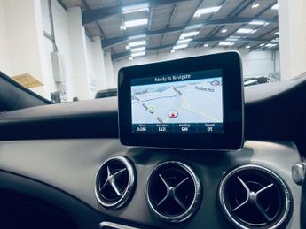 MERCEDES-BENZ CLA 1.6 CLA180 AMG Sport Shooting Brake 5dr Petrol 7G-DCT Euro 6 (s/