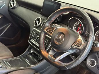 MERCEDES-BENZ A-CLASS 2.1 A200d AMG Line (Executive) Hatchback 5dr Diesel 7G-DCT Euro 