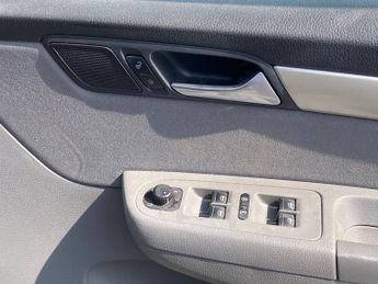 SEAT ALHAMBRA 2.0 TDI Ecomotive CR SE MPV 5dr Diesel Manual Euro 5 (s/s) (140 