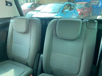 SEAT ALHAMBRA 2.0 TDI Ecomotive CR SE MPV 5dr Diesel Manual Euro 5 (s/s) (140 
