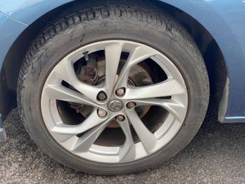 VAUXHALL ASTRA 1.4i Turbo SRi Hatchback 5dr Petrol Manual Euro 6 (150 ps)
