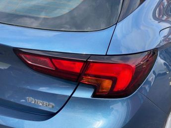 VAUXHALL ASTRA 1.4i Turbo SRi Hatchback 5dr Petrol Manual Euro 6 (150 ps)