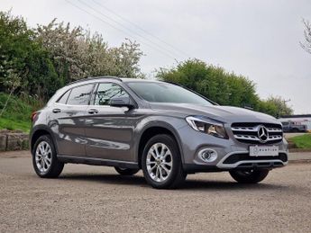 Mercedes GLA 1.6 GLA200 SE SUV 5dr Petrol Manual Euro 6 (s/s) (156 ps)