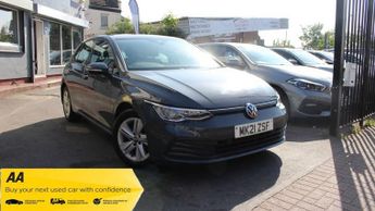 Volkswagen Golf 1.5 eTSI MHEV Life Hatchback 5dr Petrol Hybrid DSG Euro 6 (s/s) 