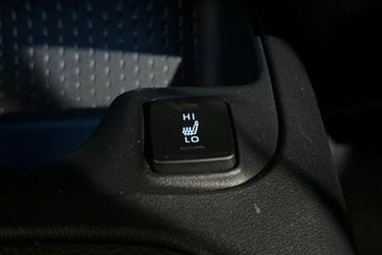 TOYOTA COROLLA 1.8 VVT-h GPF Design Hatchback 5dr Petrol Hybrid CVT Euro 6 (s/s
