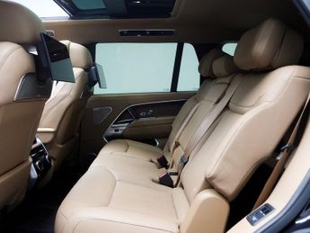 LAND ROVER RANGE ROVER 3.0 D350 MHEV Autobiography SUV 5dr Diesel Auto 4WD Euro 6 (s/s)