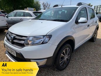 Dacia Sandero 0.9 TCe Laureate Hatchback 5dr Petrol Manual Euro 5 (90 ps)