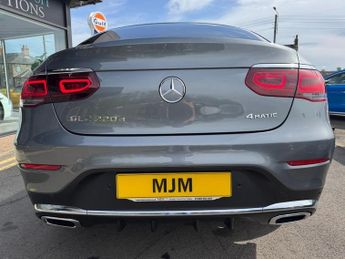 MERCEDES-BENZ GLC 2.0 GLC220d AMG Line (Premium) Coupe 5dr Diesel G-Tronic+ 4MATIC