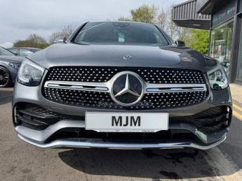 MERCEDES-BENZ GLC 2.0 GLC220d AMG Line (Premium) Coupe 5dr Diesel G-Tronic+ 4MATIC