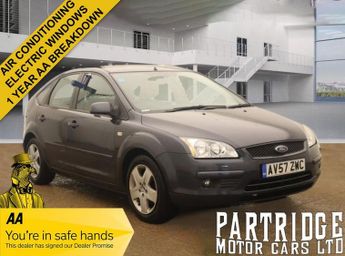 Ford Focus 1.6 Style Hatchback 5dr Petrol Manual (159 g/km, 99 bhp)