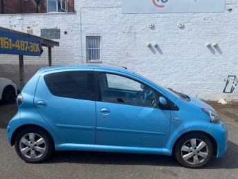 TOYOTA AYGO 1.0 VVT-i Move Hatchback 5dr Petrol Manual Euro 5 (68 ps)
