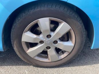 TOYOTA AYGO 1.0 VVT-i Move Hatchback 5dr Petrol Manual Euro 5 (68 ps)