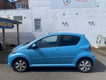 TOYOTA AYGO 1.0 VVT-i Move Hatchback 5dr Petrol Manual Euro 5 (68 ps)